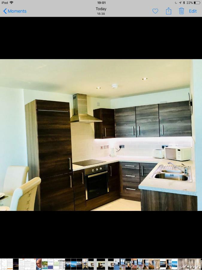 Luxury 2 Bedroom Apartment In Prime City Location Belfast Exterior foto